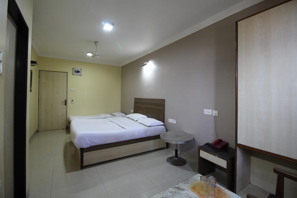 Hotel Samrat Bombay Habitación foto