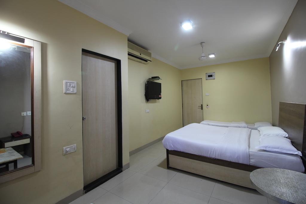 Hotel Samrat Bombay Habitación foto